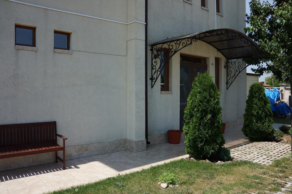Guest House Golden Flake 4Km From Bolata Beach Bulgarevo Ngoại thất bức ảnh