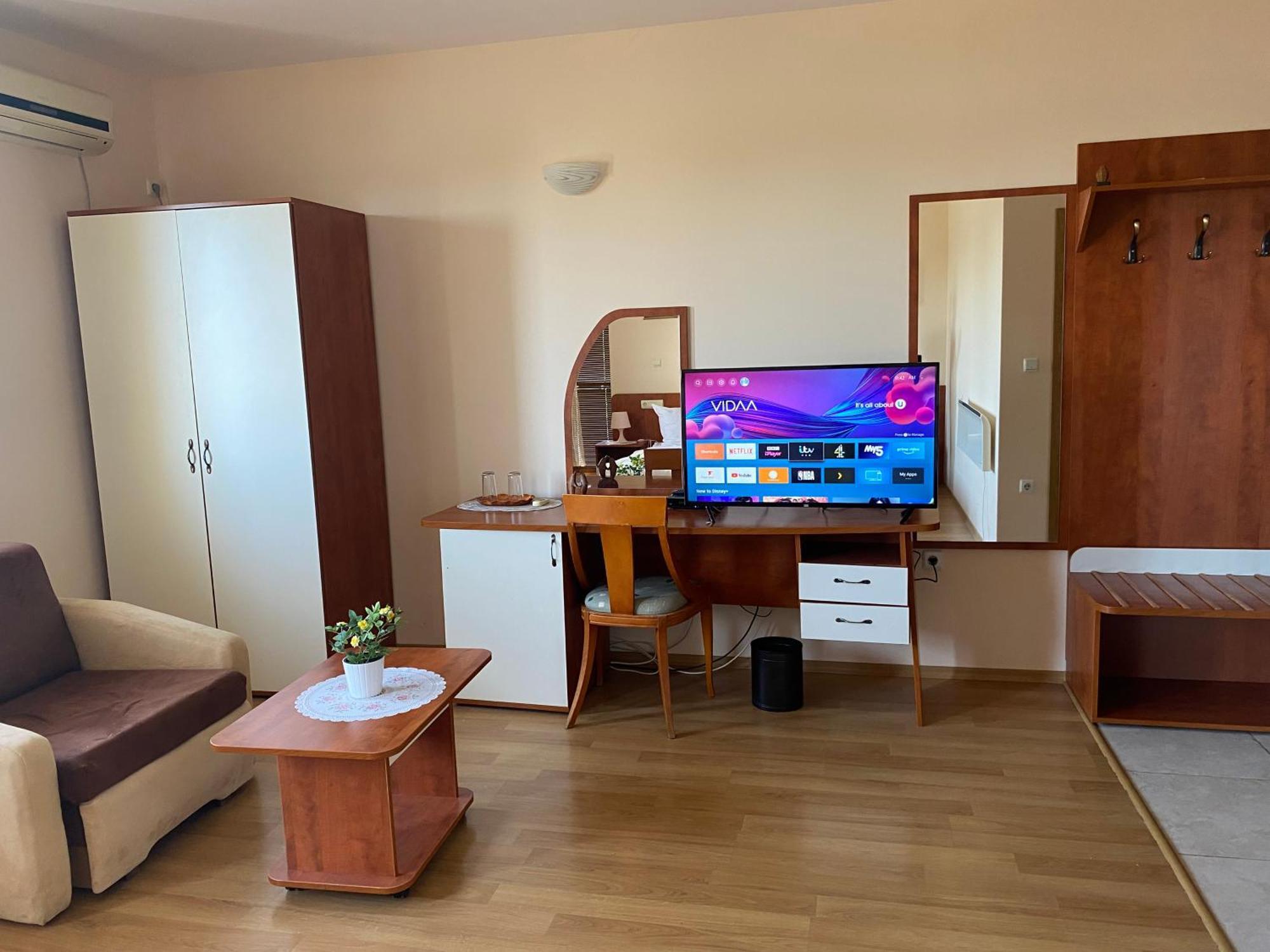 Guest House Golden Flake 4Km From Bolata Beach Bulgarevo Ngoại thất bức ảnh